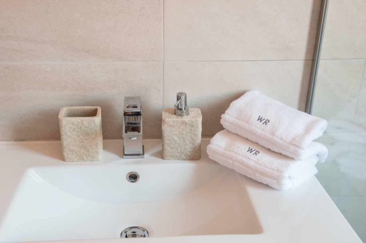 تيميشورا West Residence Apartments المظهر الخارجي الصورة