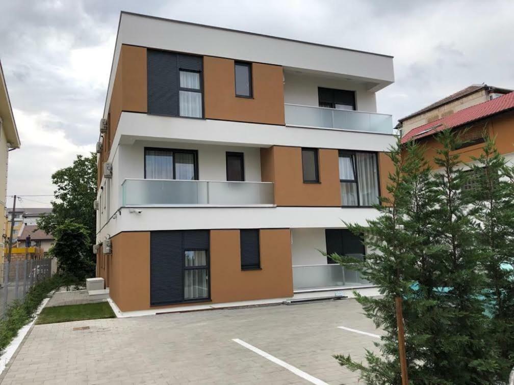 تيميشورا West Residence Apartments المظهر الخارجي الصورة