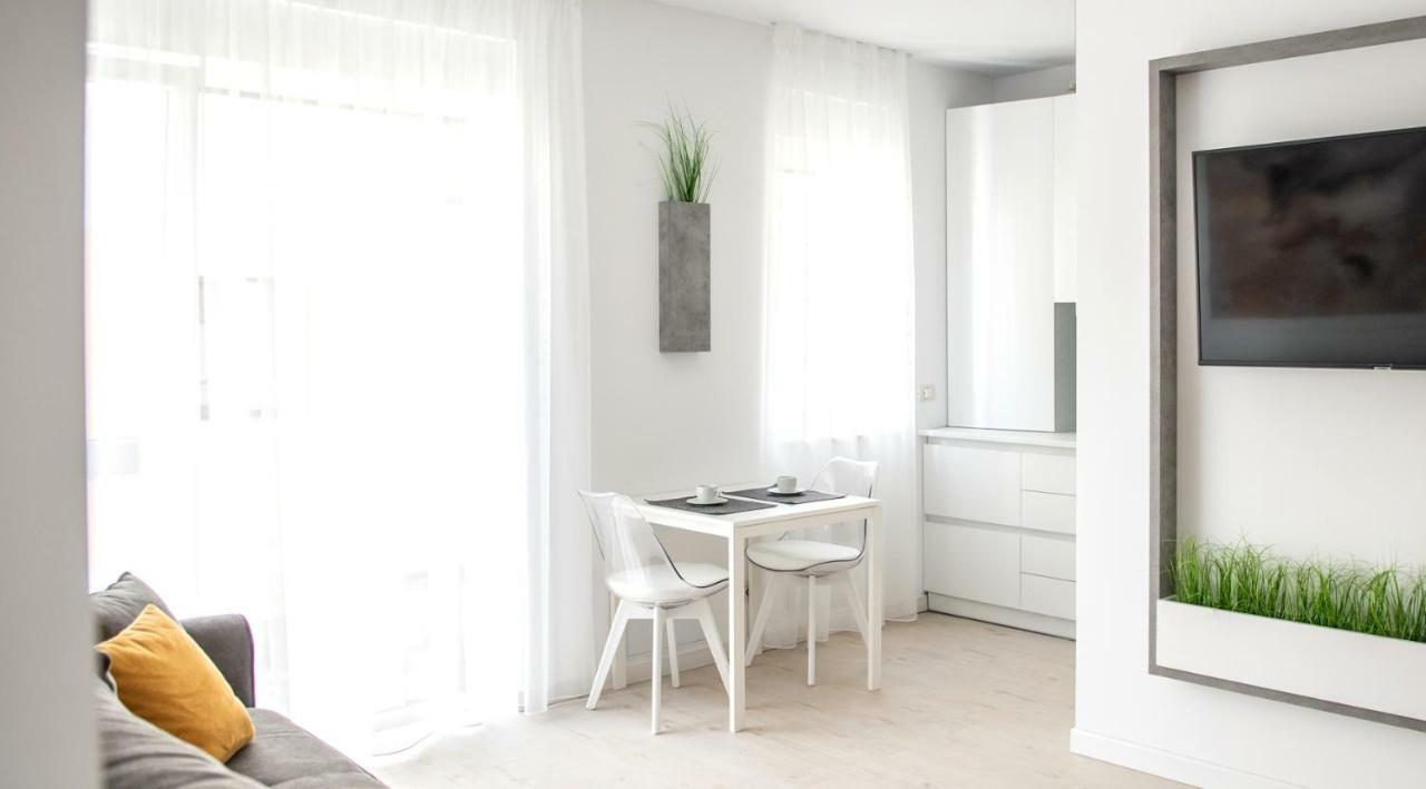 تيميشورا West Residence Apartments المظهر الخارجي الصورة